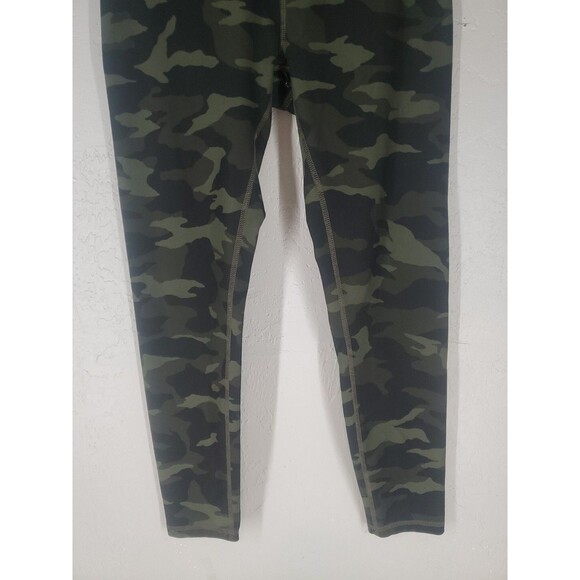 ZOBHA WOMENS HIGH RISE DARK GREEN CAMO LEGGINGS SZ Large Activewear - Picture 3 of 7